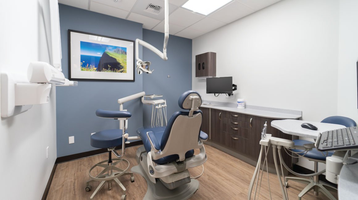 Lynnwood Periodontist Office